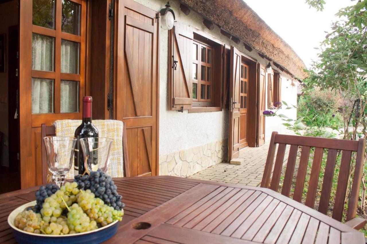 Sweet Cottage Vendeghaz Gyenesdiás Exterior foto